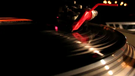 Amenzi de peste 200.000 de lei și două cluburi închise în Suceava în urma unor verificări