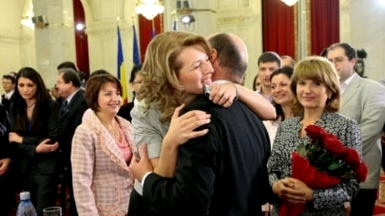 Ioana Băsescu s-a măritat în secret