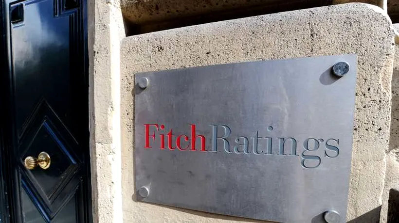Fitch a reconfirmat ratingul României la nivelul BBB-, cu perspectivă stabilă