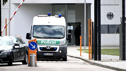 Bărbat arestat în Germania după ce a zgâriat 260 de mașini scumpe. Cum și-a motivat gestul