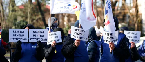 Angajații INS protestează în fața sediului PSD din București. Care sunt revendicările lor