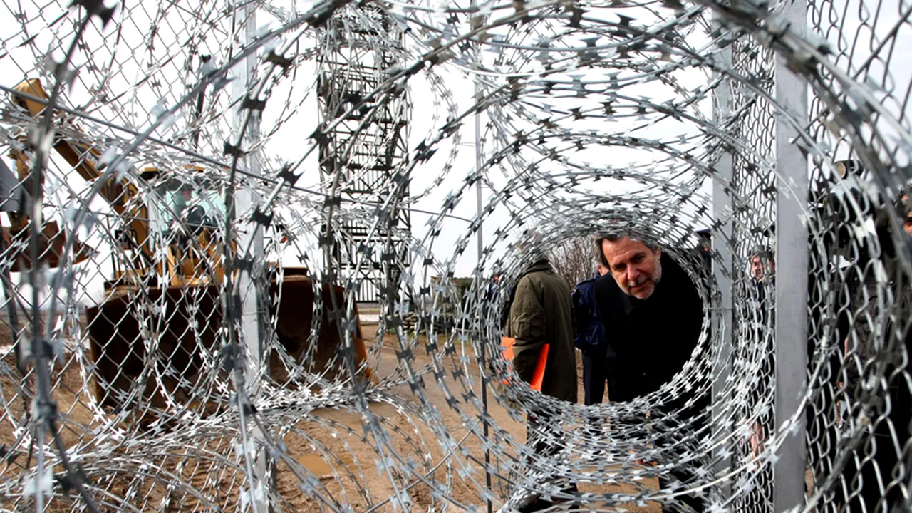 Ungaria va construi un gard dublu de-a lungul întregii frontiere cu Serbia: se va întinde pe sute de kilometri
