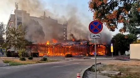 Incendiu în Mamaia. Se mistuie fostul club Bellagio!