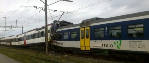 Două trenuri au intrat în coliziune în Elveția. 45 de persoane au fost rănite