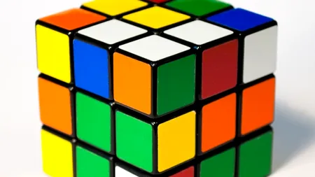 VIDEO. Cum să rezolvi mai rapid un cub Rubik