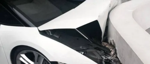 Un valet de la un hotel de lux a lovit Lamborghini-ul unui client. VIDEO