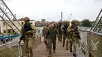 Zelenski vrea să mențină o armată de 800.000 de soldați pentru a garanta securitatea deplină a țării. „Nu vom discuta cu Rusia sau cu SUA despre efectivele armatei ucrainene“