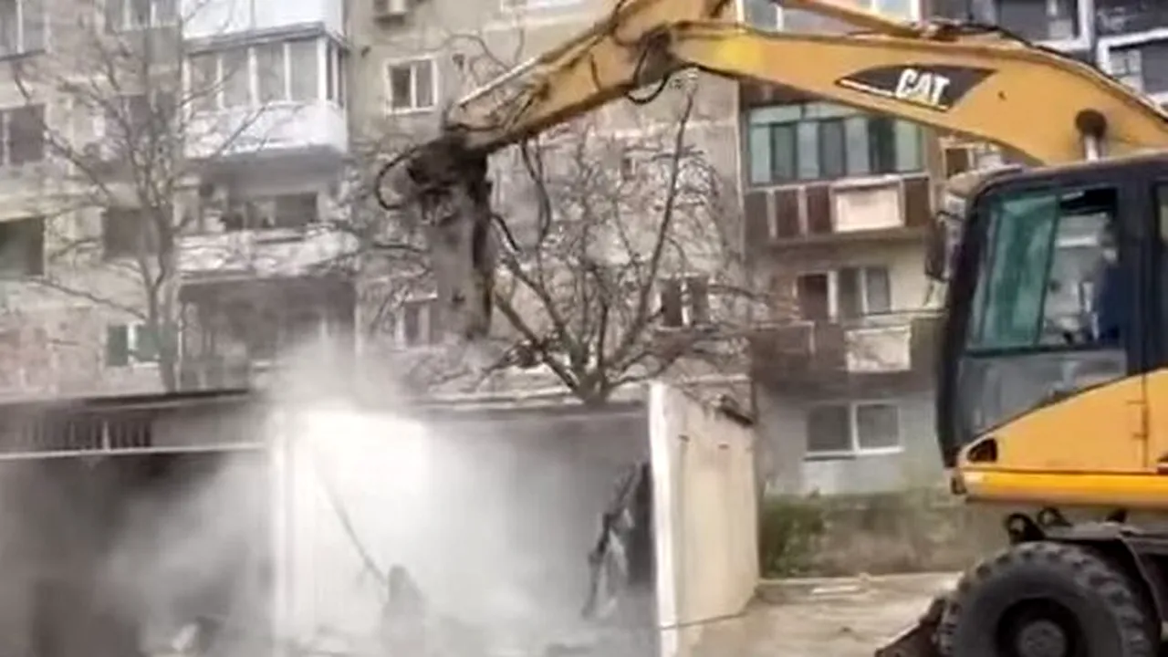 TIMIȘOARA. De ce a demolat primarul Nicolae Robu garajul fiului său: „Dăm un semnal clar de fermitate”