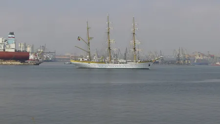 Nava-școală „Mircea