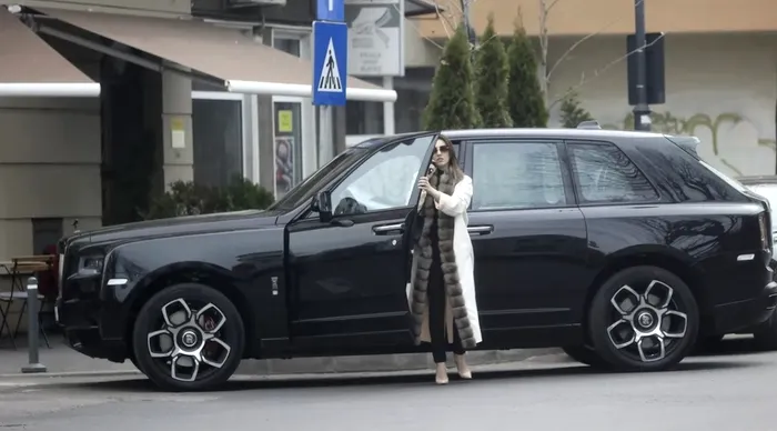 Alexandra Becali și-a tras Roll de 500.000 de euro