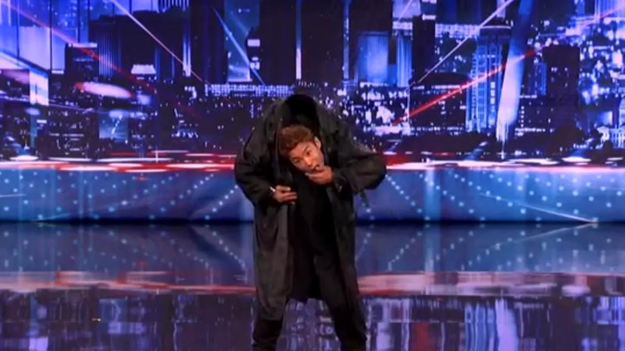 S-a prezentat la America`s Got Talent cu acest număr. 