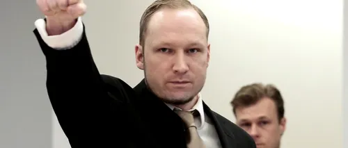 Breivik a făcut un salut nazist înaintea unui proces în care este implicat