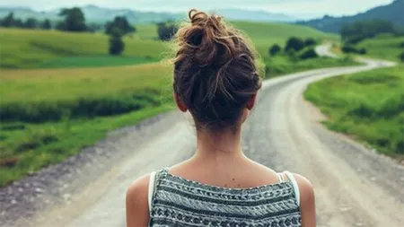 Maria din Vaslui s-a cuplat cu un tânăr și, după 2 luni de relație, a aflat că e deja căsătorită cu iubitul ei. Ce s-a întâmplat, de fapt