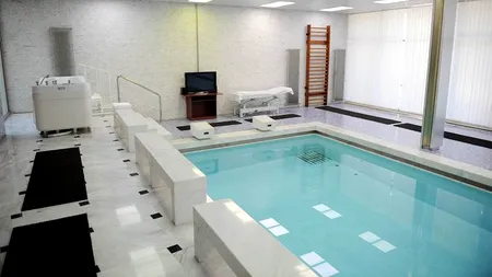 Ponta: Am aflat de la SPP că Băsescu folosea deja piscina de la Vila Dante și a ales chiar parchetul