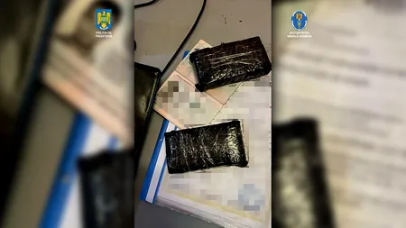 Descoperire de amploare într-un autocar turcesc în Vama GIURGIU. Polițiștii de frontieră au găsit o adevărată avere asupra pasagerilor