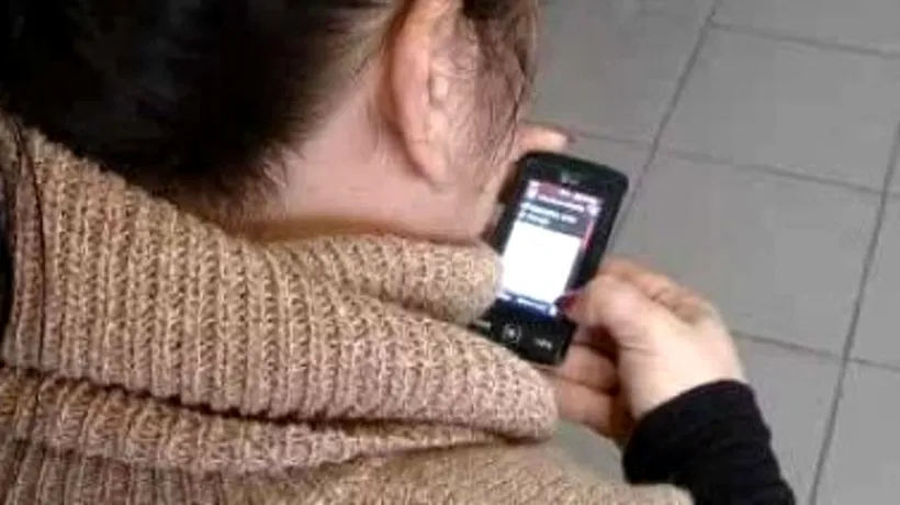O femeie din Marea Britanie s-a sinucis după ce a trimis un SMS greșit