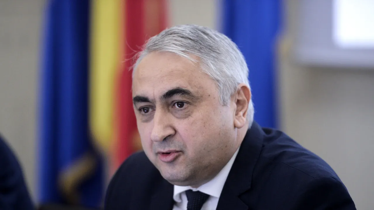 Ministrul Educației, Valentin Popa DEMISIONEAZĂ în urma unui conflict cu UDMR. Era un MAESTRU al greșelilor gramaticale