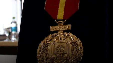 Veteran de război, maistru de aviație, aniversat și decorat la 103 ani: Aș vrea să zbor oleacă