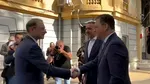 Premierul desemnat Luca Niculescu a ajuns la sediul PSD pentru negocieri. Ce condiţii pun social-democrații pentru a susţine viitorul Guvern