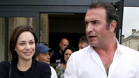 Actorul francez Jean Dujardin va avea un copil cu o campioană europeană la patinaj artistic