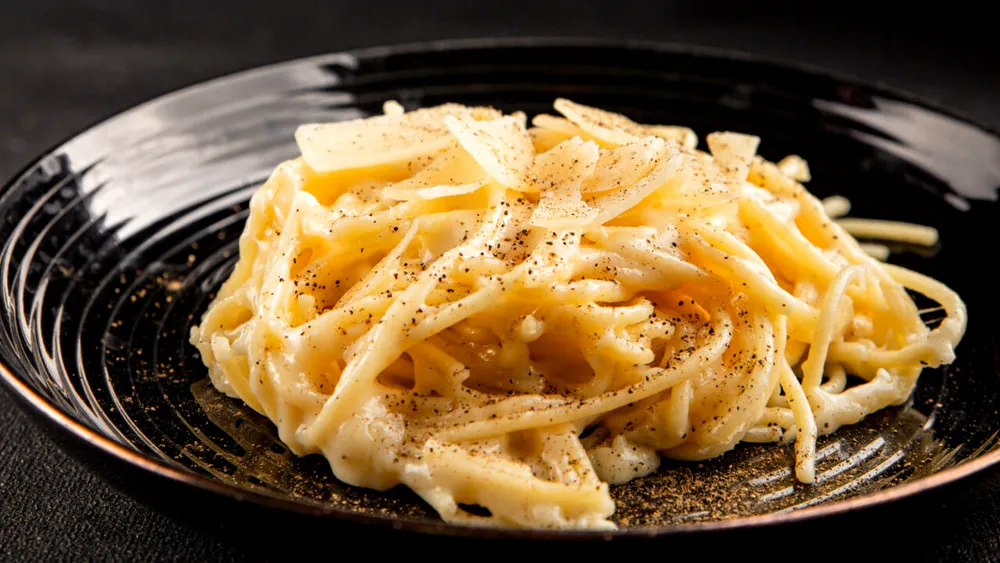 Cum se prepară cele mai cremoase paste Quatro Formaggi, în 30 de minute. Lista cu ingredientele necesare