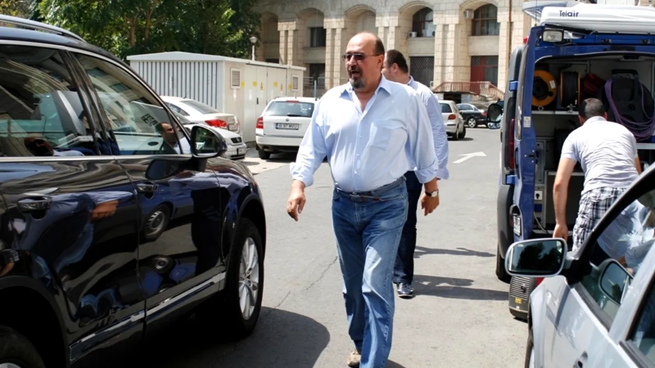Dosarul Petromservice. O ambarcațiune a lui Liviu Luca și 100 de imobile, puse sub sechestru