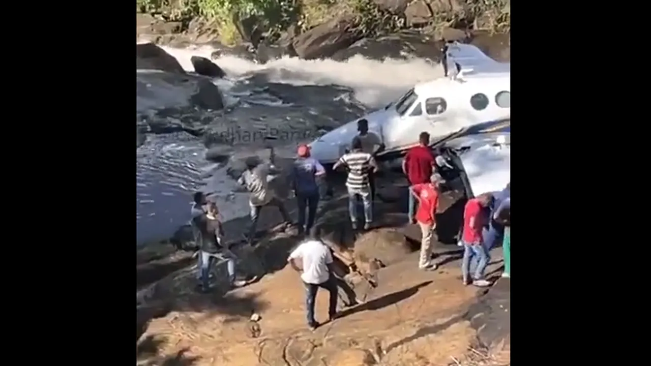 Cântăreaţa braziliană Marilia Mendonca a murit la 26 de ani, într-un accident de avion