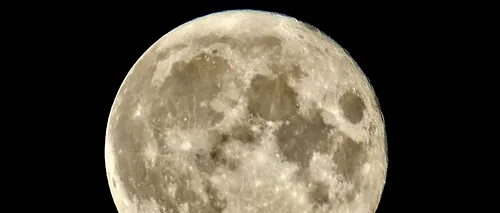 Un nou mineral lunar ar putea deveni o sursă de energie. China va trimite trei misiuni fără echipaj uman pe Lună