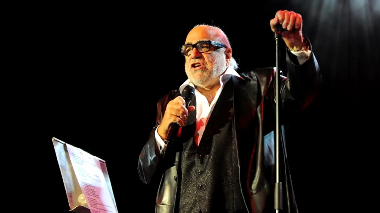 Demis Roussos revine la București, cu un concert pe 5 decembrie
