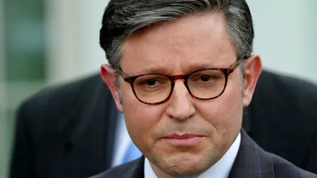 Mike Johnson, președintele Camerei Reprezentanților, a cedat: „Prefer să trimit gloanțe Ucrainei decât să ne trimitem băieții pe front”