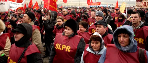 1.500 de angajați de la Poșta Română protestează în Piața Constituției 