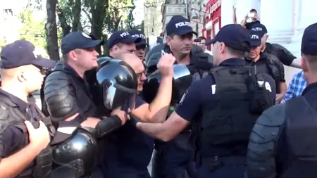 Proteste la Chișinău, la 25 de ani de la independență. Poliția a intervenit în forță
