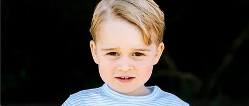Noi fotografii cu Prințul George, la aniversarea sa de trei ani