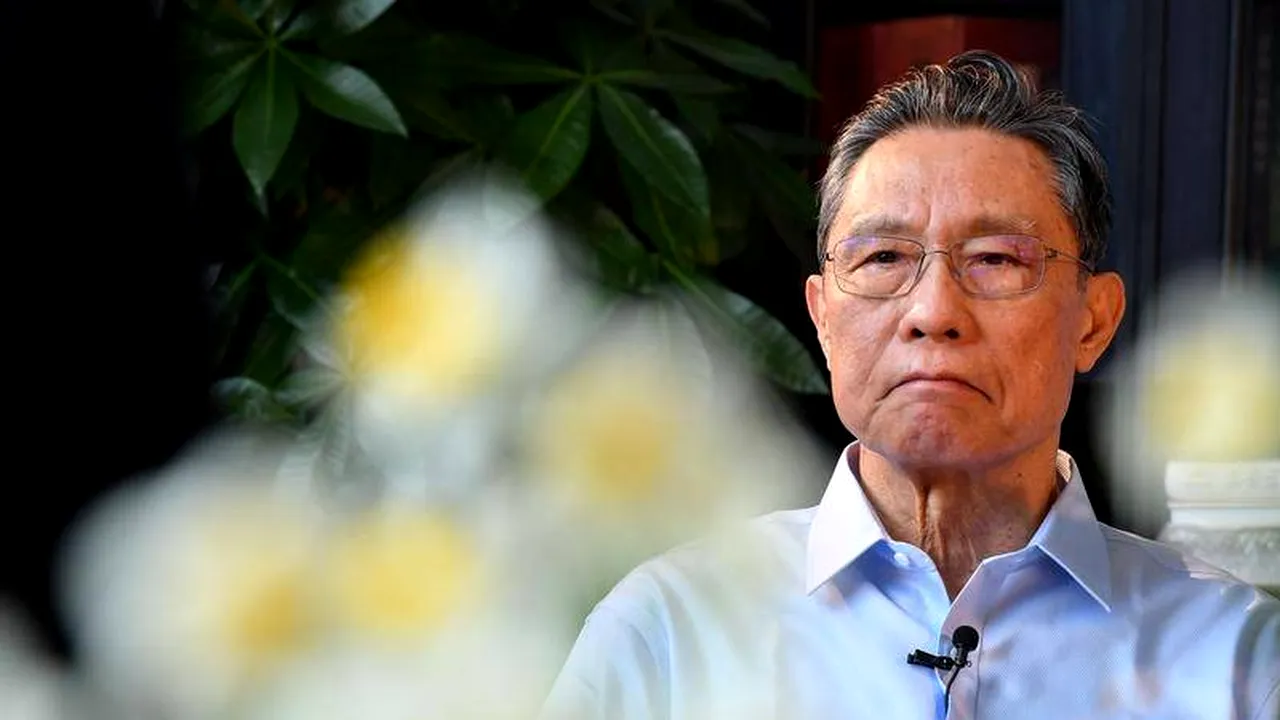 AVERTISMENTUL celui mai reputat medic chinez despre imunitatea oamenilor la Covid-19. 