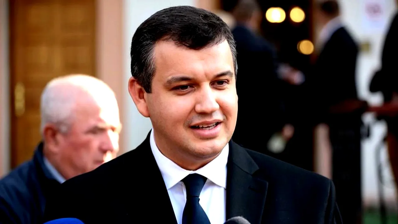 Eugen Tomac, mesaj pentru români la cumpăna dintre ani: ”Avem idealuri în care credem și pe care merită să le slujim cu demnitate și patriotism”
