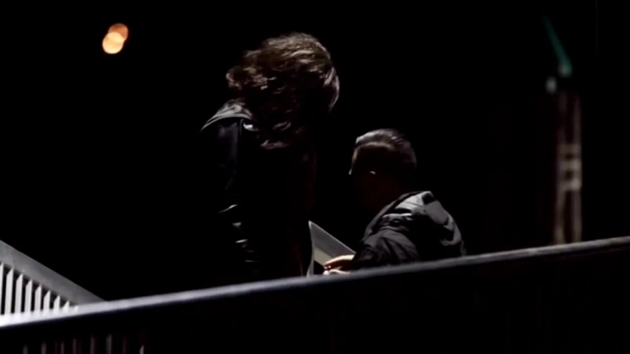 VIDEO: Ce a făcut un bărbat pentru a o surprinde pe iubita sa, după ce ea a aflat că va fi cerută în căsătorie