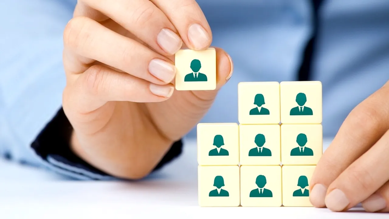 Angajatorii stau doar 8,8 secunde la fiecare CV al unui candidat. Care sunt cele mai grave greșeli de redactare