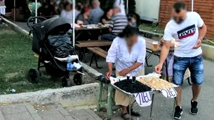 „Semințe, băieți”. În ce oraș din România te întorci în timp și găsești pe stradă celebrele vânzătoare de „bomboane agricole” la pahar