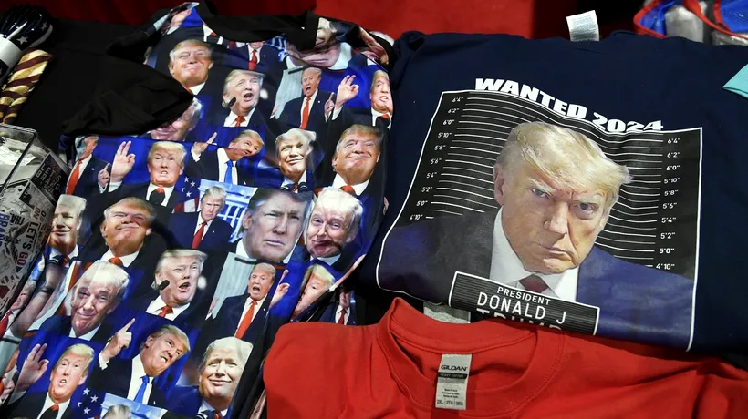 Modul neașteptat în care tentativa de ASASINAT l-a ajutat pe Trump. Popularitatea tricourilor cu fostul PREȘEDINTE a crescut vertiginos