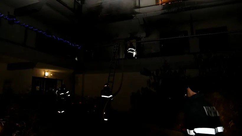 Incendiu puternic de Revelion într-un bloc din Capitală: O femeie a murit, iar un copil este grav rănit