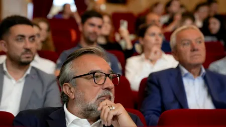 Lucian ROMAȘCANU la Buzău, de Ziua DIVERSITĂȚII Culturale: Deschideți-vă SUFLETELE către CULTURĂ!