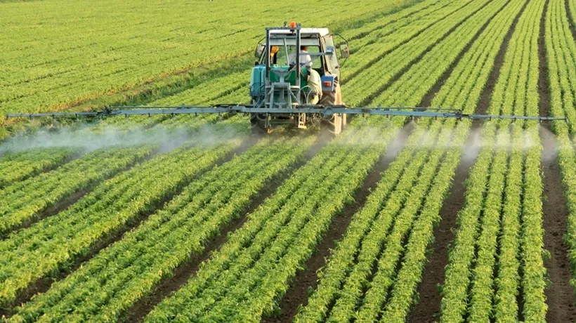 Benu (APIA): Peste 80% din parcelele agricole din România sunt la limita încărcăturii cu nitrați