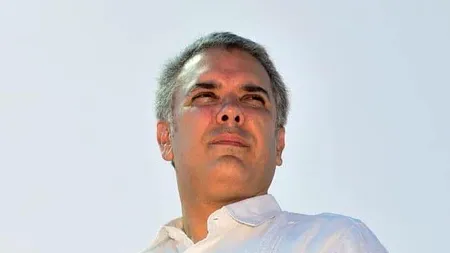 Elicopterul în care se afla preşedintele Columbiei, lovit de gloanţe. Ivan Duque: „Este vorba de un atac laş”