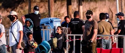 Grecia anunță arestarea a cinci persoane în legătură cu incendiul care a distrus tabăra de refugiați Moria