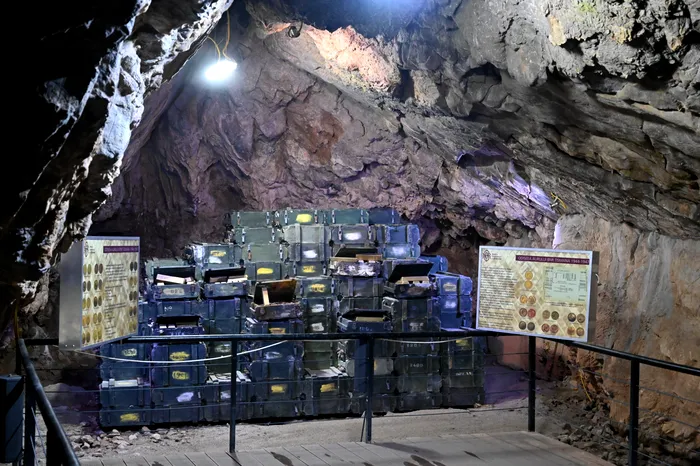 Muzeul Tezaurului BNR de la Mănăstirea Tismana / Sursa foto: BNR