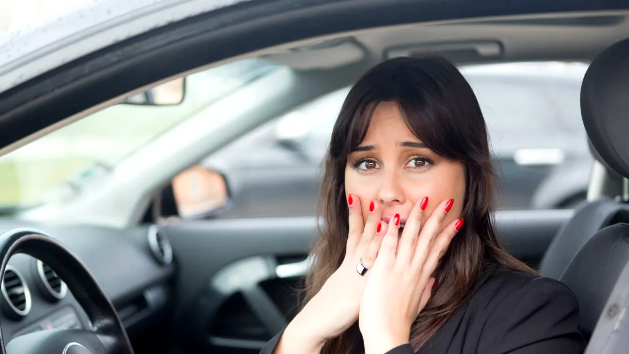 Codul Rutier 2025. Cine plătește dacă lovești un PIETON care traversează neregulamentar. Ce spune legea