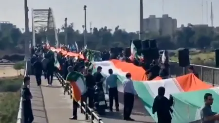 Iranul cheamă tinerii să formeze lanțuri umane în jurul țintelor pe care SUA vor să le distrugă. Trump amenință că „o întreagă civilizație va muri”