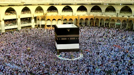 Pelerinaj în condiții infernale la MECCA. Sute de credincioși UCIȘI de caniculă. Numărul dispăruților, necunoscut. Morga din oraș, arhiplină