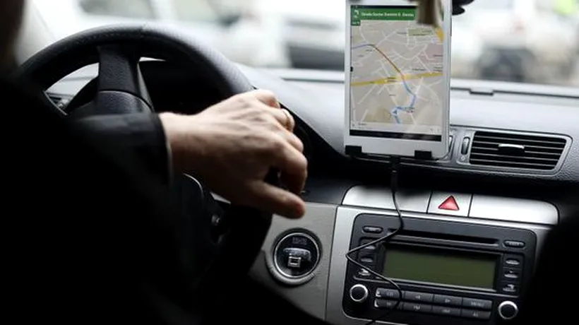 Poliția Capitalei, controale la taximetriști și la șoferii care folosesc aplicațiile „ridesharing. Au fost aplicate 39 de sancțiuni