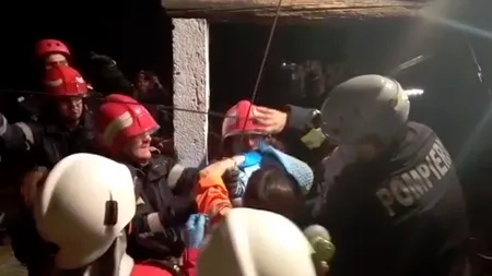 Momentele dramatice ale salvării copilului căzut în puț, povestite de primul pompier ajuns la fața locului: 
